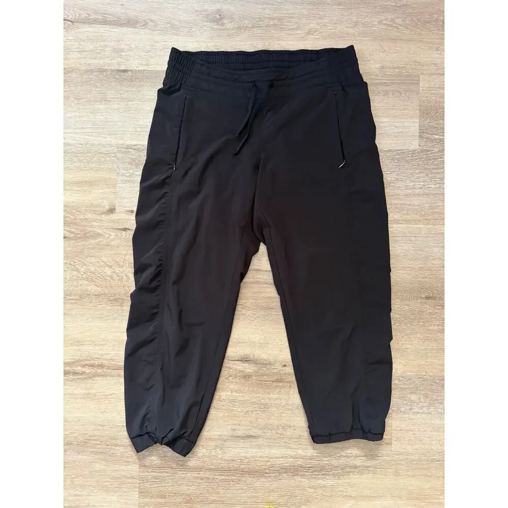 Athleta Cropped Joggers